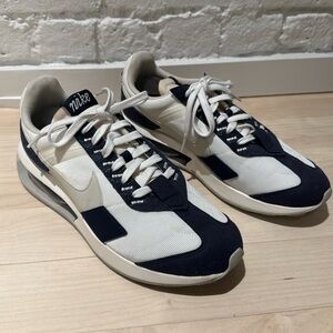 Men’s Nike Air Max Pre-Day 'Obsidian Light Bone' DQ4068-100 size US 10.5.